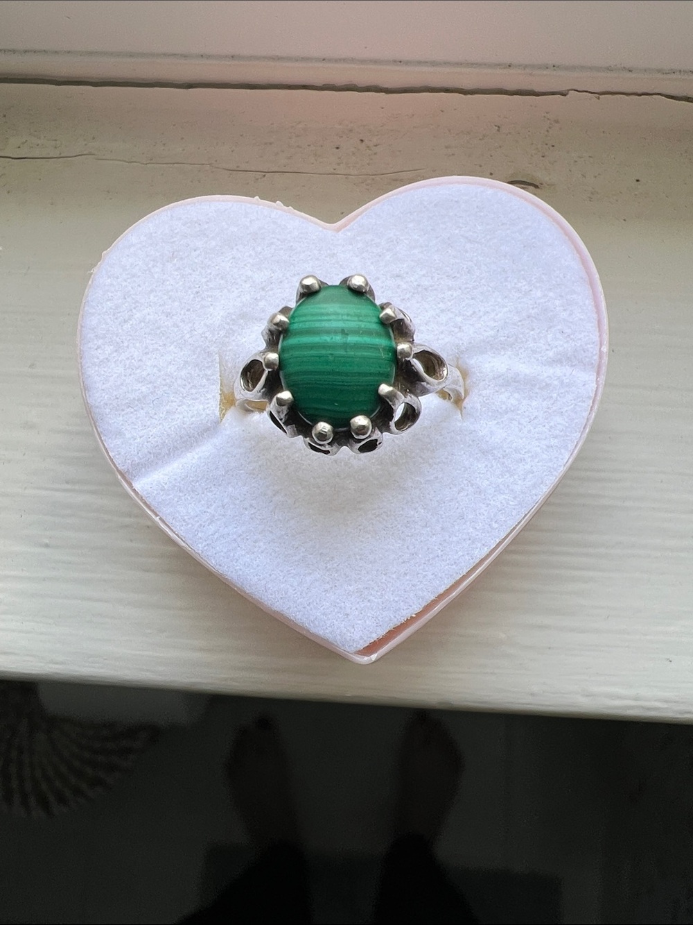 Sterling-Style Ring with Green Malachite Cabochon